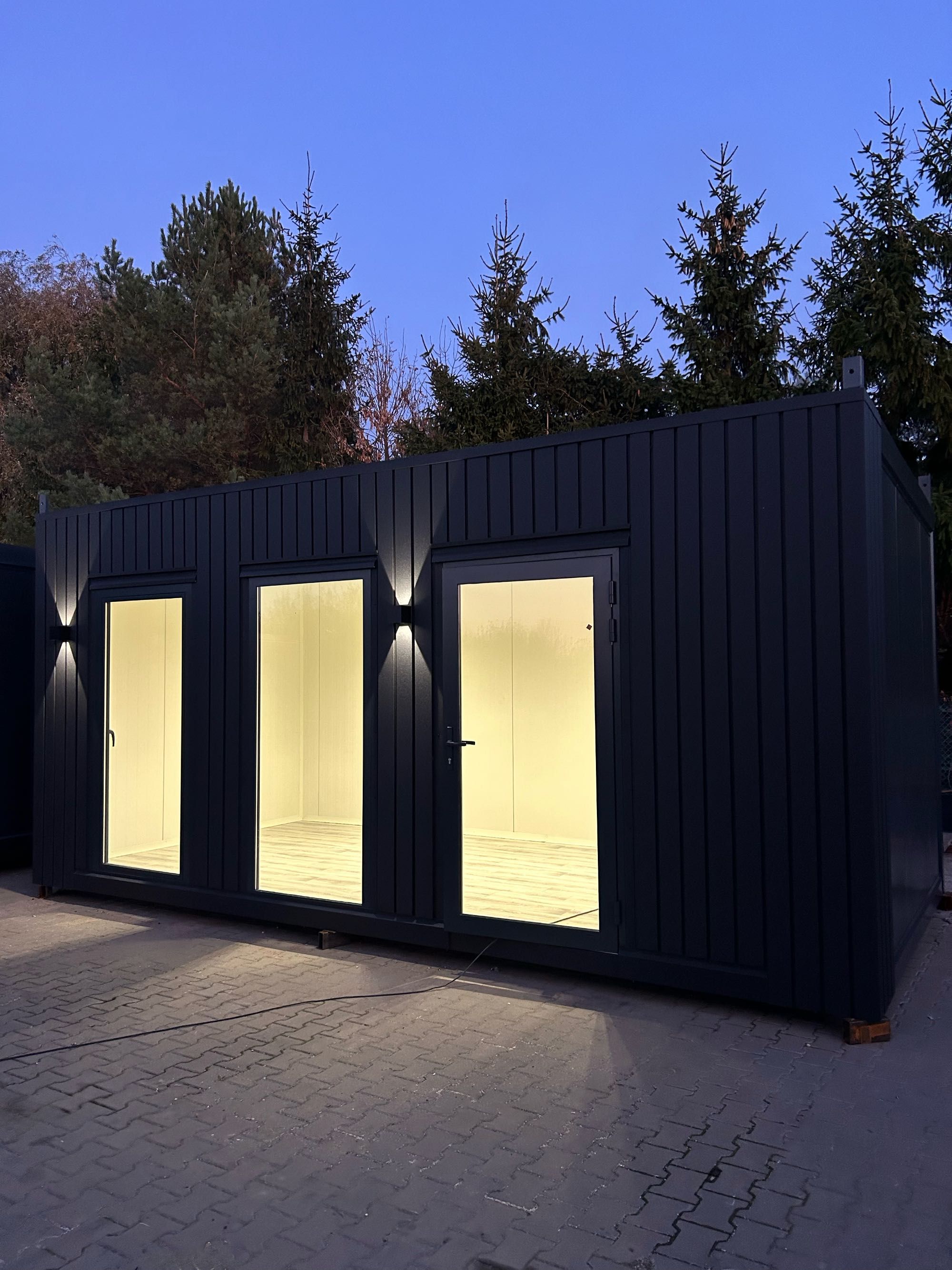 Nowy kontener biurowy 6x3m – producent, pełne wyposażenie i transport