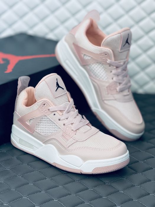 Nike Air Retro Jordan 4 pink кроссовки женские розовые Найк Джордан 4
