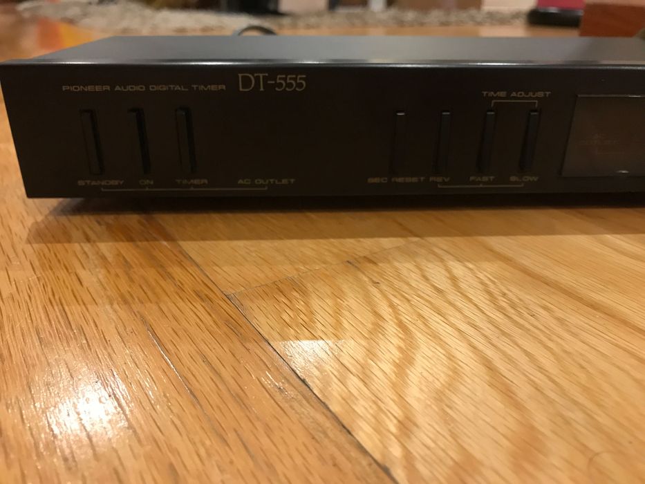 Radio/tuner e audio digital timer (Pioneer)