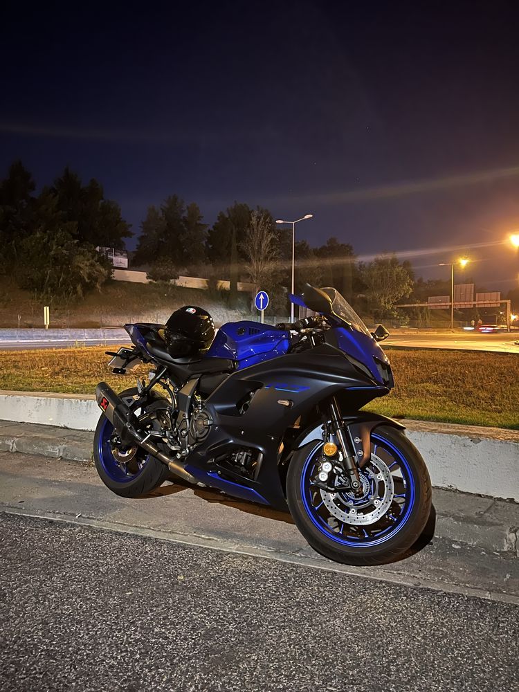 Yamaha R7 2022 Akrapovic