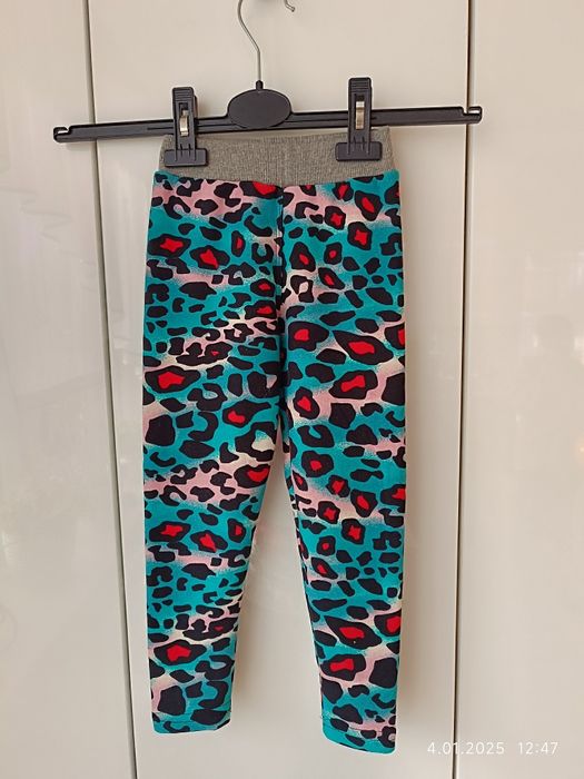 Ocieplane spodnie getry w cętki r 104