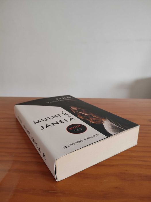 A Mulher à Janela - A. J. Finn