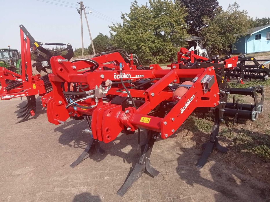 pług dłutowy BOLTAN -545 Hydraulika