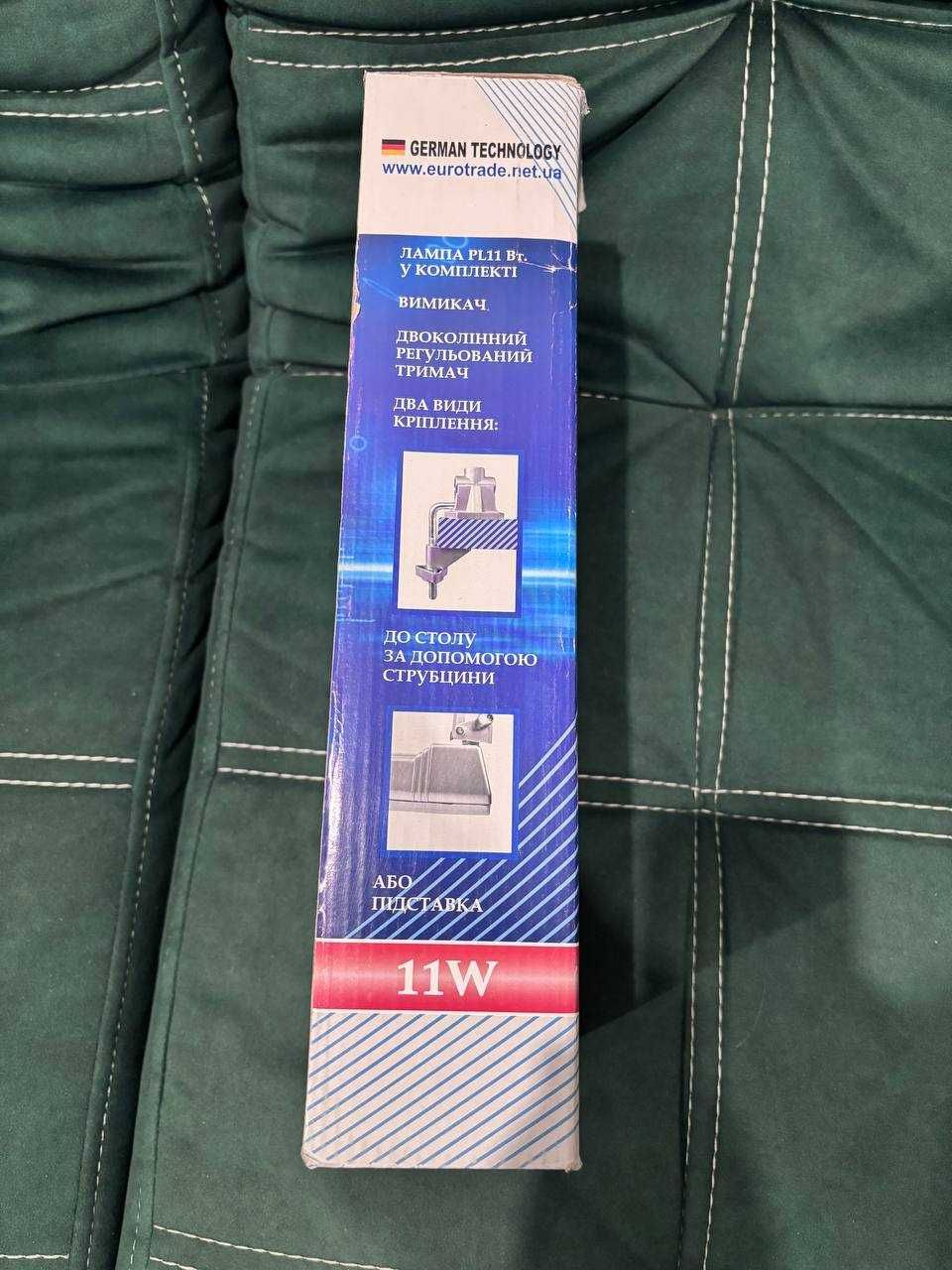 Продам нову настільну лампу