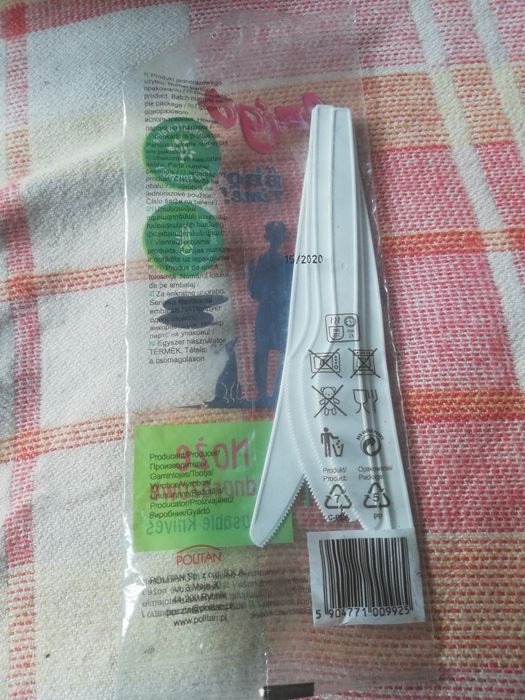 Noże plastikowe jednorazowe