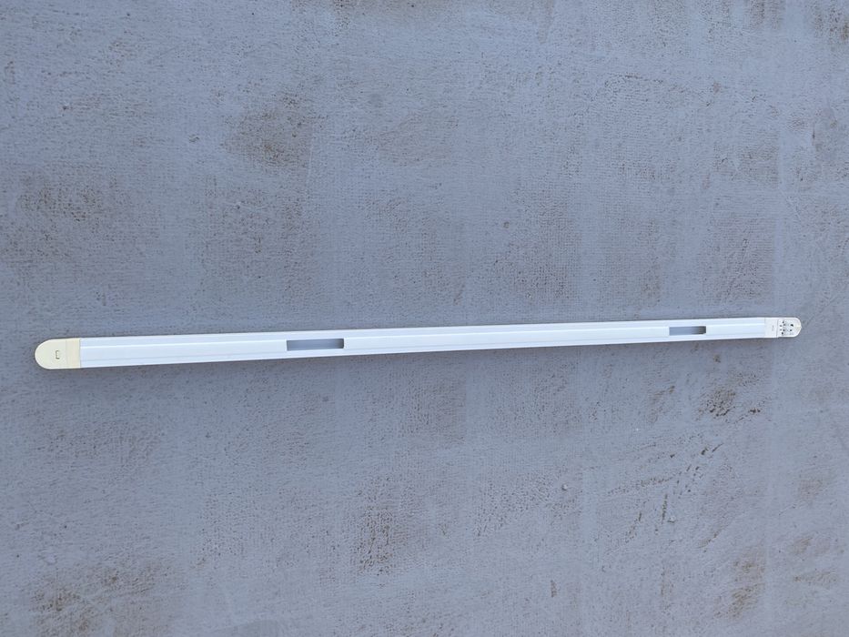 Calha de iluminação IKEA