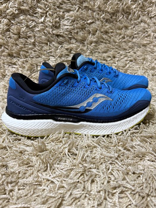 Кроссовки Saucony rtiumph размер 41