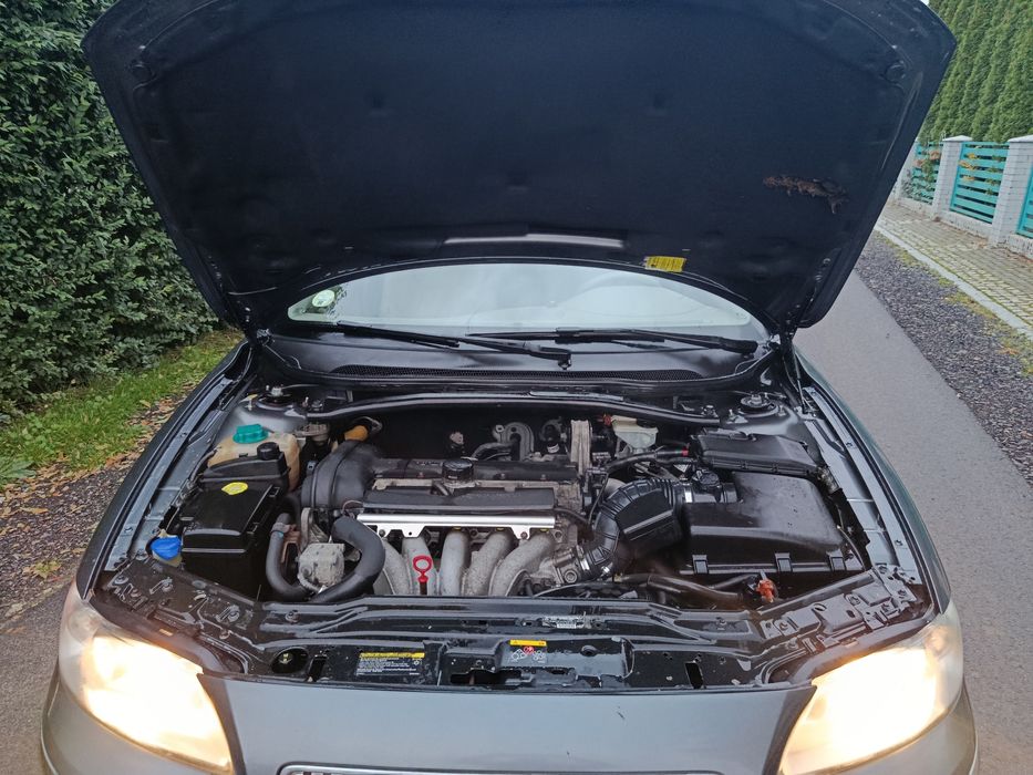 Volvo V70 2.4 170 KM