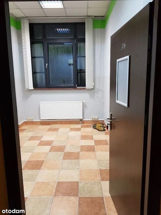 Wynajmę lokal pod biuro lub usługi przy Grobelnej 7 w centrum Pabianic