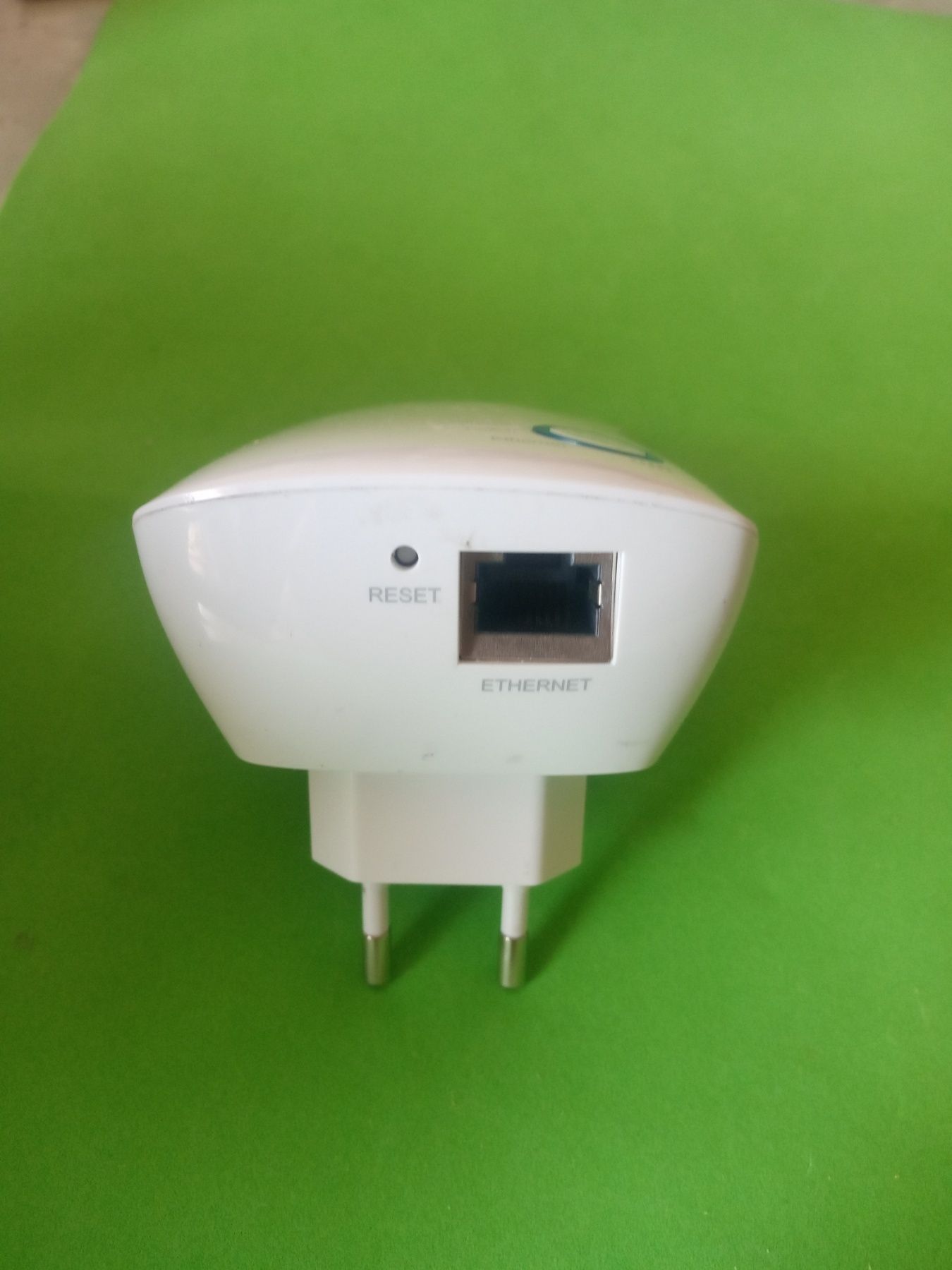 Wi-Fi повторитель TP-Link TL-WA850RE