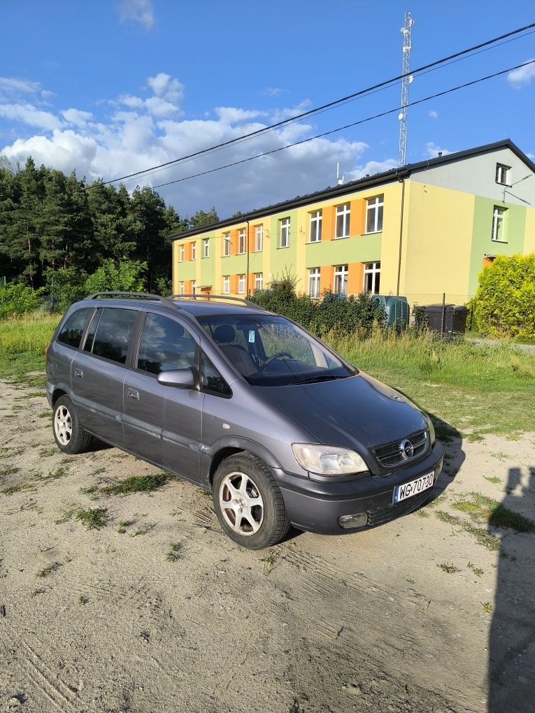 Sprzedam opla Zafirę