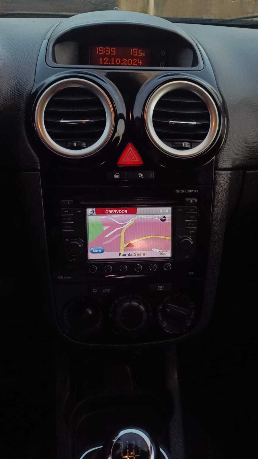 Opel corsa D 1.0 2014