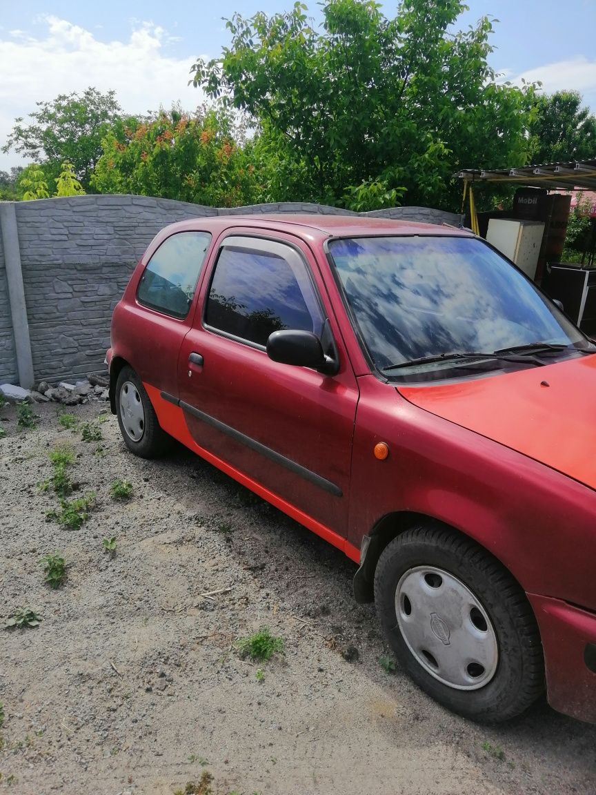 Nissan Micra K11