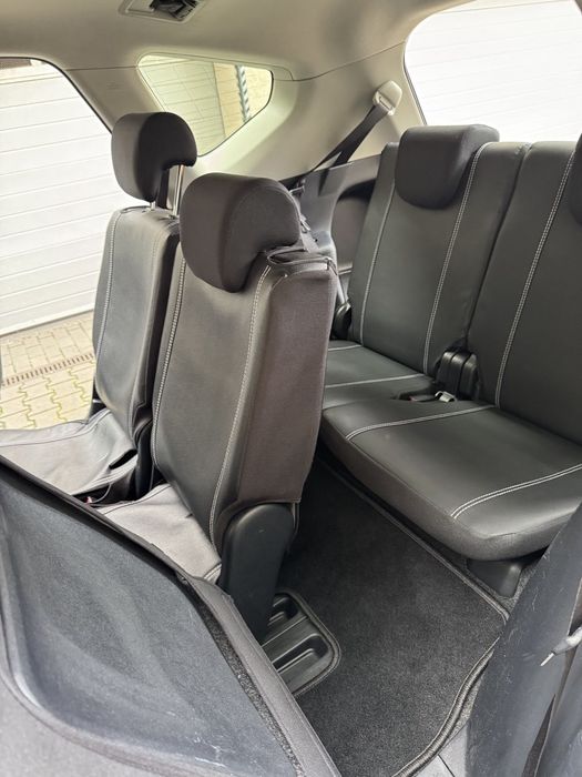 Toyota Prius Plus w hybrydie idealny stan