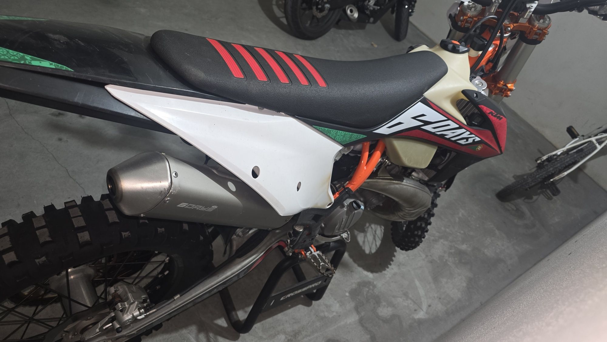 Ktm 250 2t six days portugal
