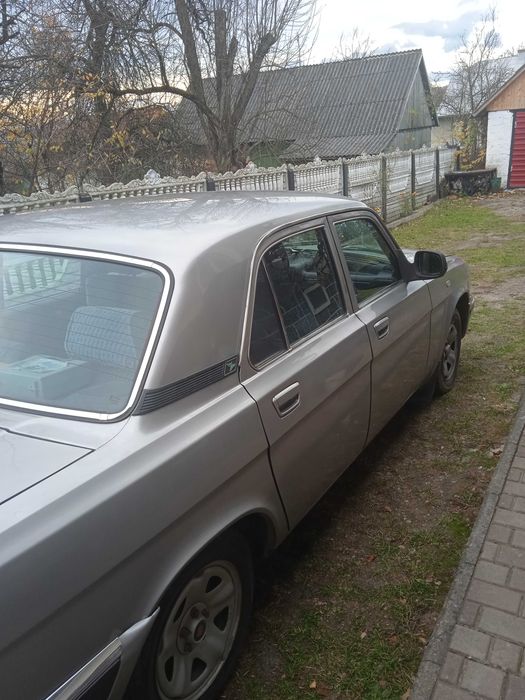 Автомобіль Газ31105