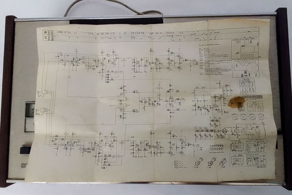 Gravador de cassetes Philips 2401