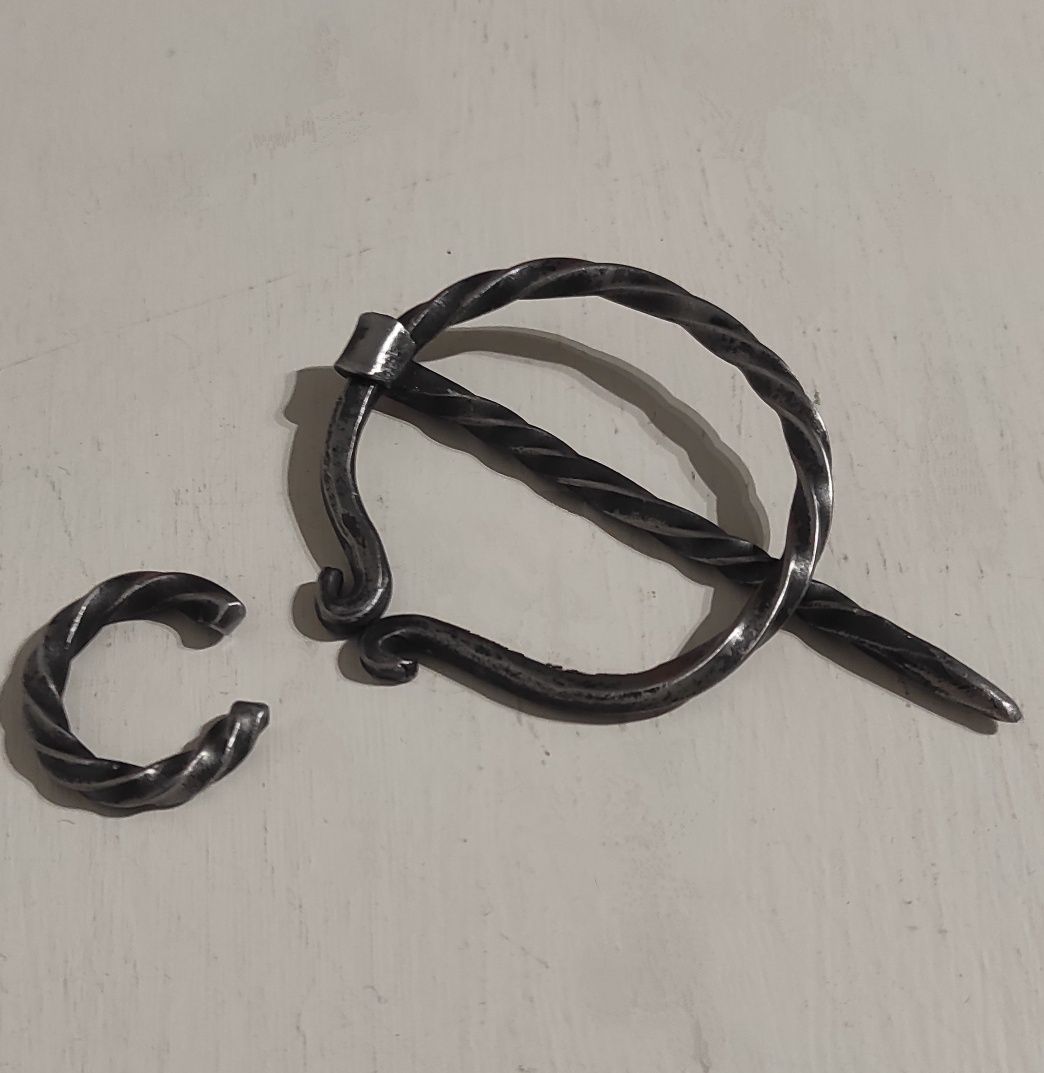 Zestaw kuty: Fibula, pierścień, nóż, szpikulec