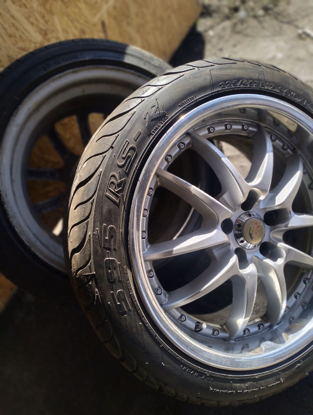 Диски R17 5×100 з шинами