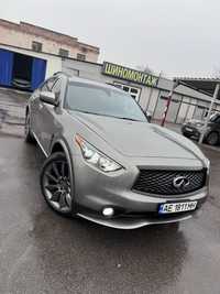 Infiniti QX70 FX35/37