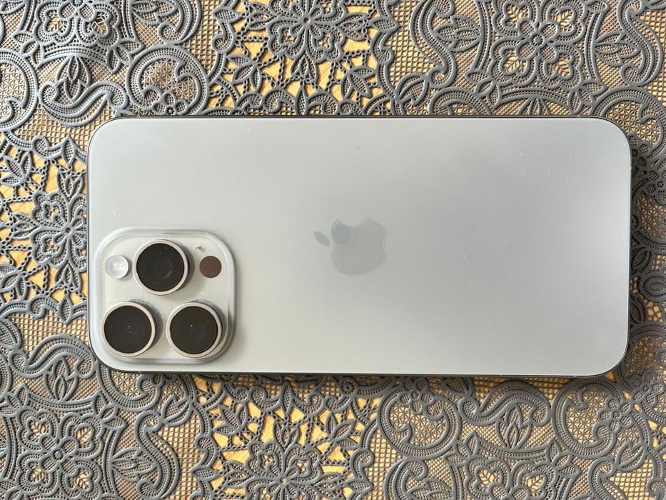 Troco iphone 15 pro max 256gb