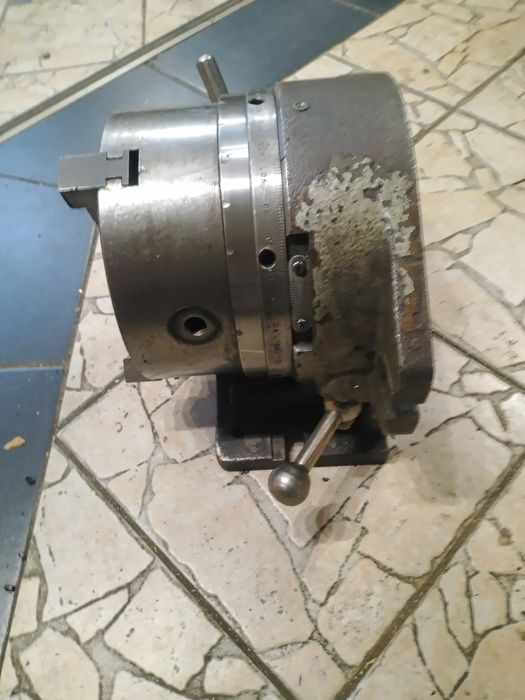 Podzielnica, stół podziałowy uchwyt 200