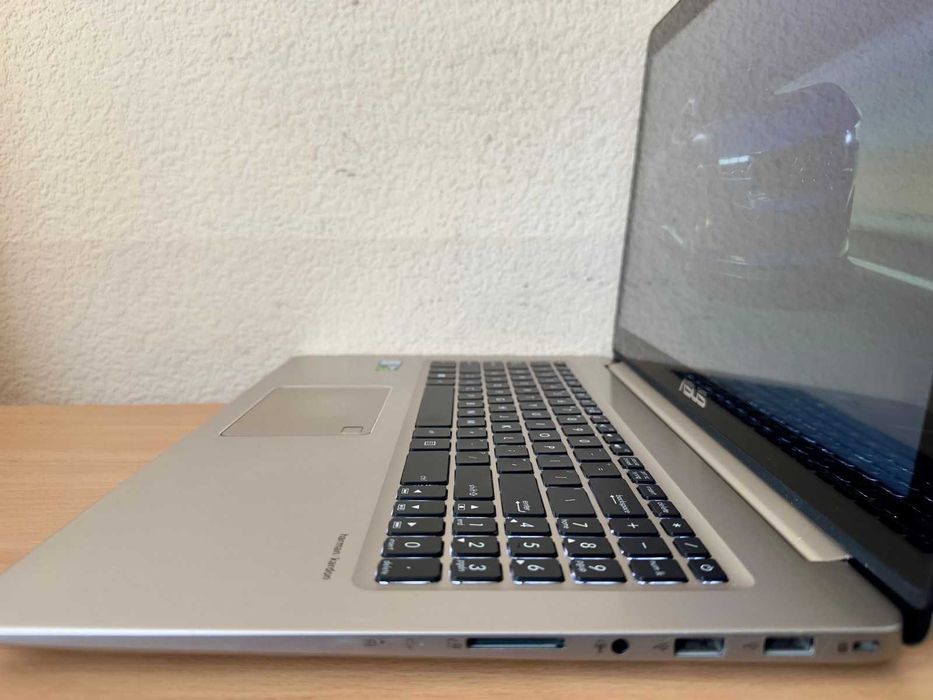 Ігровий Asus X580VD 15.6"FHD IPS ТАЧ/i7-7700HQ/16GB/512M.2/GTX1050 4GB