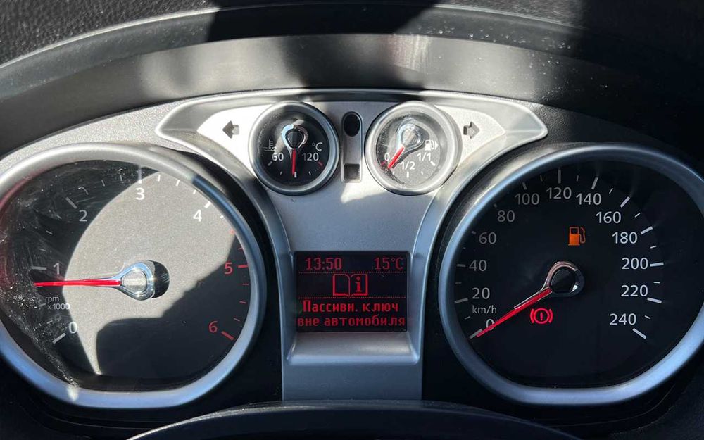 Ford Kuga 2012 рік