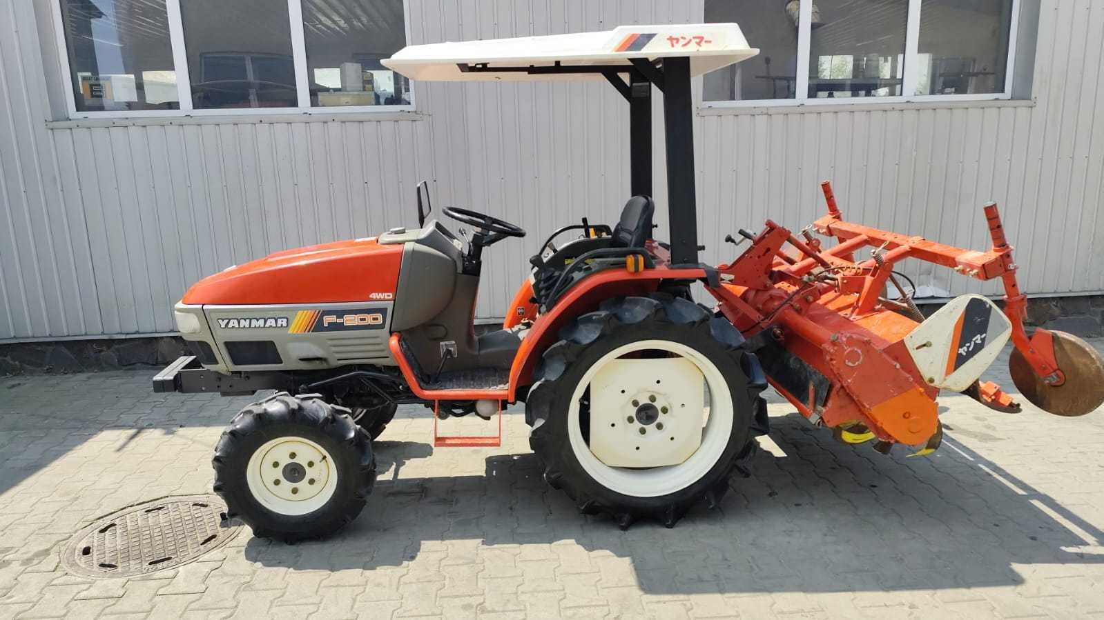 Japoński traktorek Yanmar F 200 z glebogryzarką 4x4 20 km