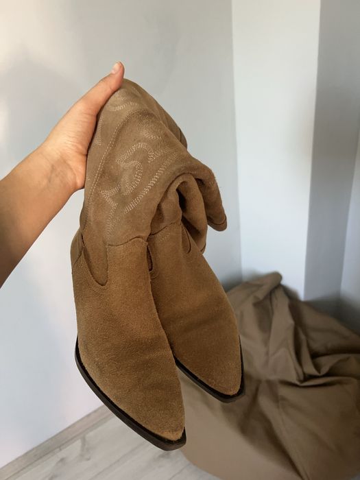 Ковбоки Zara замшеві, чоботи беж 39р