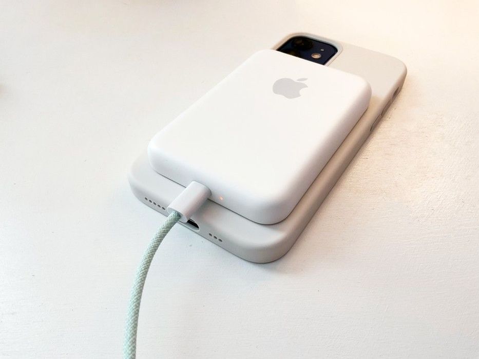 Power bank MagSafe Batt Pack 5000mAh 10000mah 18w Повербанк