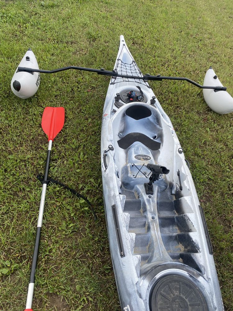 Kajak wedkarski KAYAKS RAINBOW 4.60