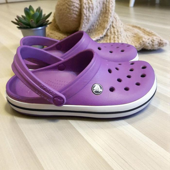 Шльопанці сабо сланці сандалі фірмові басейн пляж crocs p. 36(m
