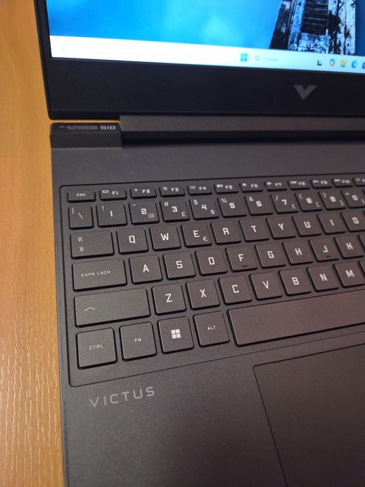 Portátil Gaming HP Victus RTX 4050 16GB/512GB