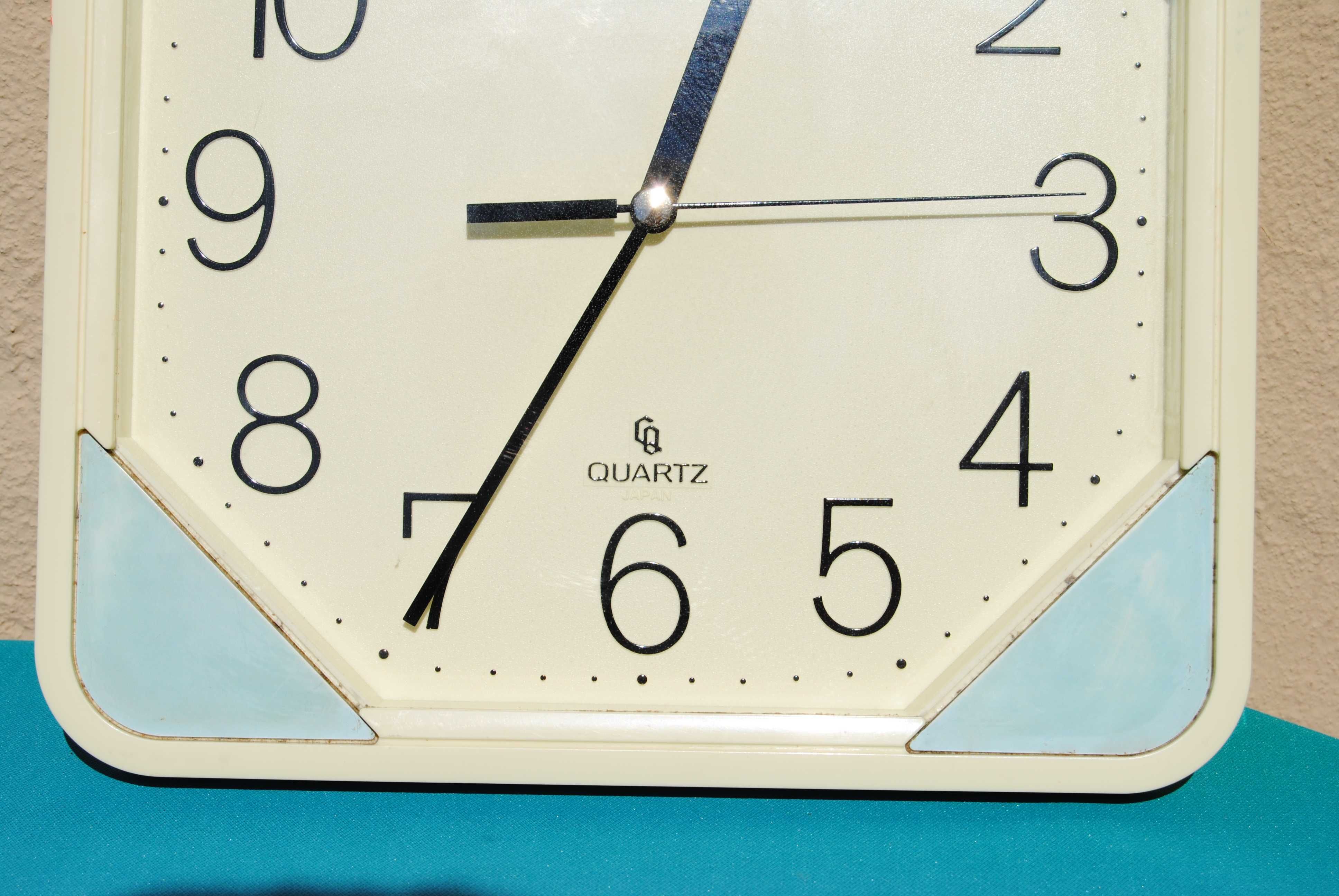 Relógio de parede vintage Citizen quartz design modernista