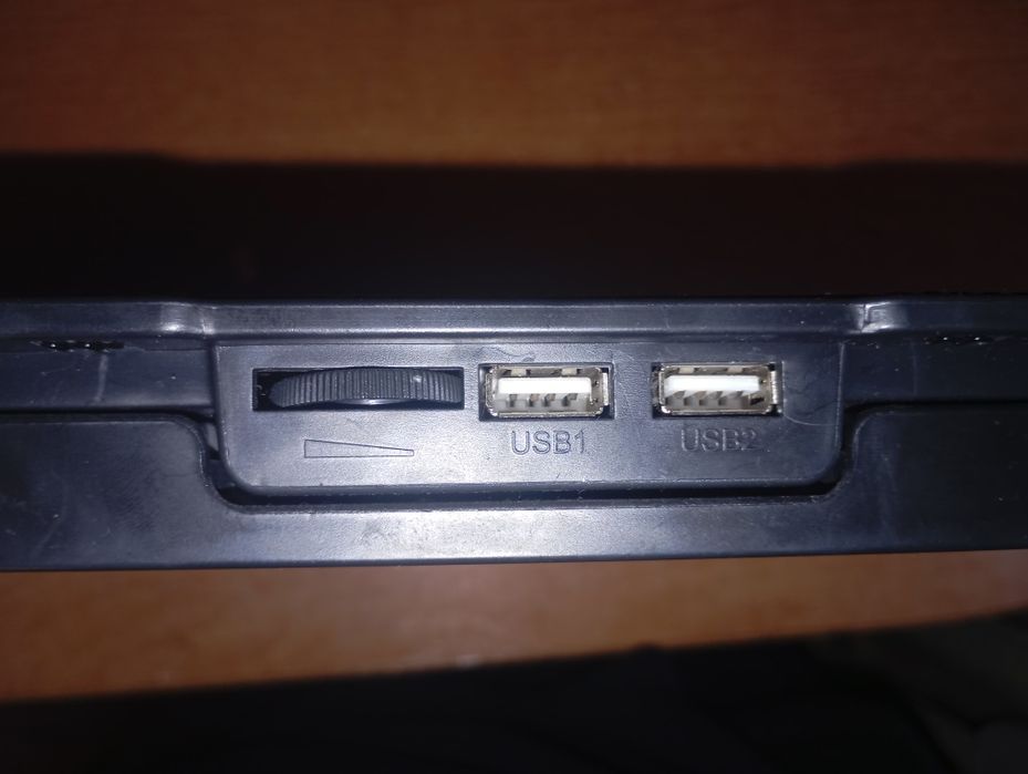 Охолоджувачь для ноутбука GamePro CP413