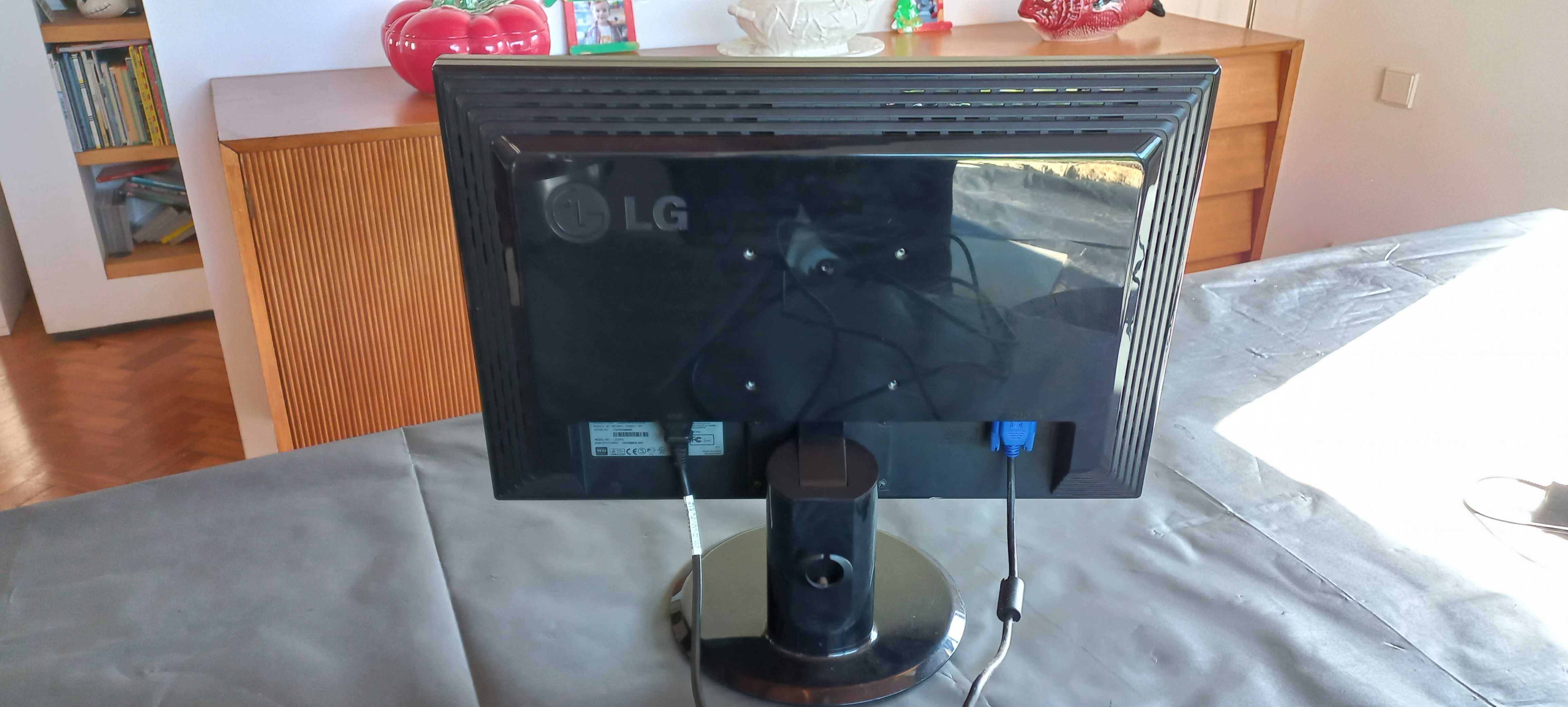 monitor LG flatron L222WS-BN 22"