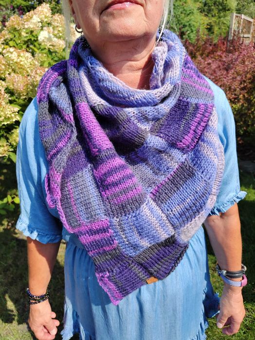 Chusta szal trójkątna handmade AA847-2