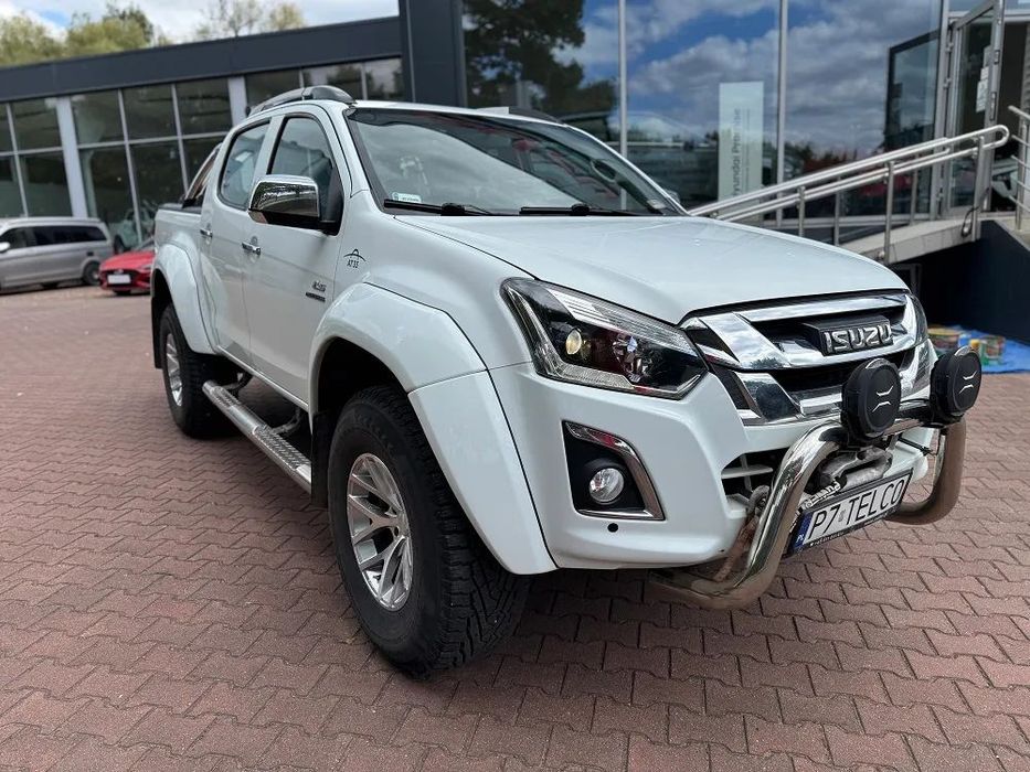 Isuzu D-Max Arctic Trucks LSX Polski Salon Bezwypadkowy Serwis ASO Niski Przebieg