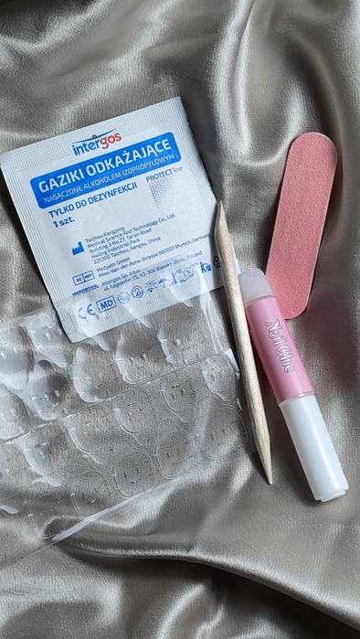 Ręcznie malowane tipsy press on nails