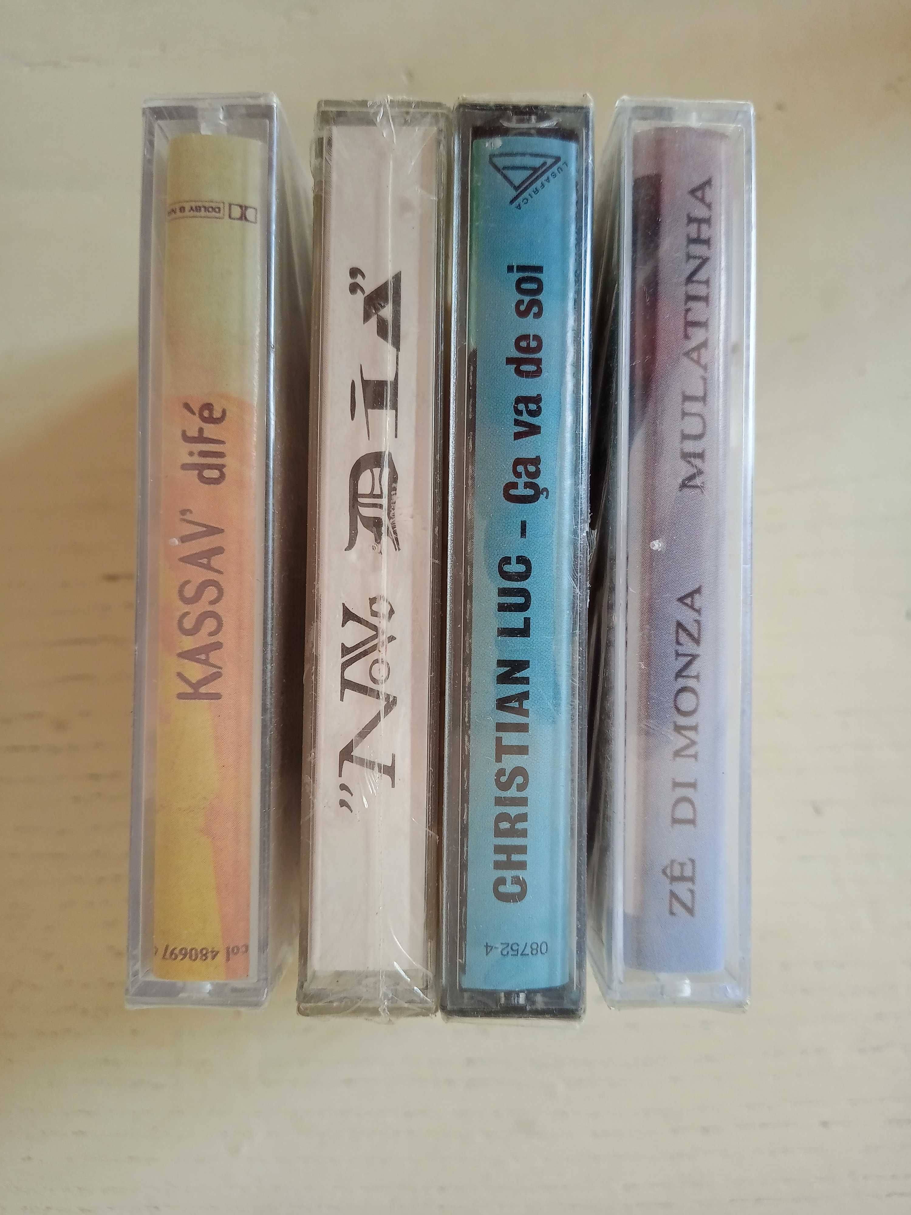 Cassetes de música africana seladas - 4 euros cada ou 15 o conjunto