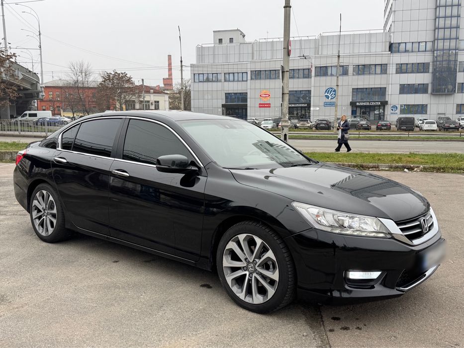 Honda Accord 9 2013