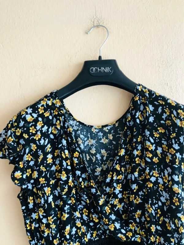 Zara - jak nowa,  wiskozowa sukienka z dekoltem na plecach (XS/S)