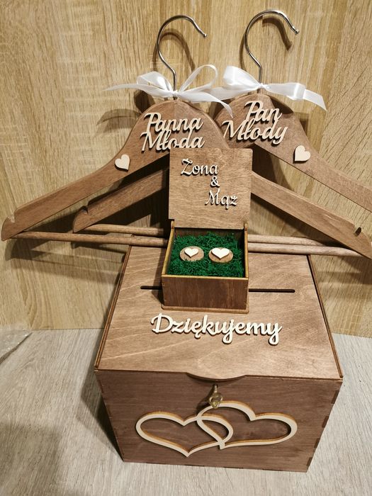 Zestaw ślubny skrzynka na koperty,pudełko na obrączki i wieszaki