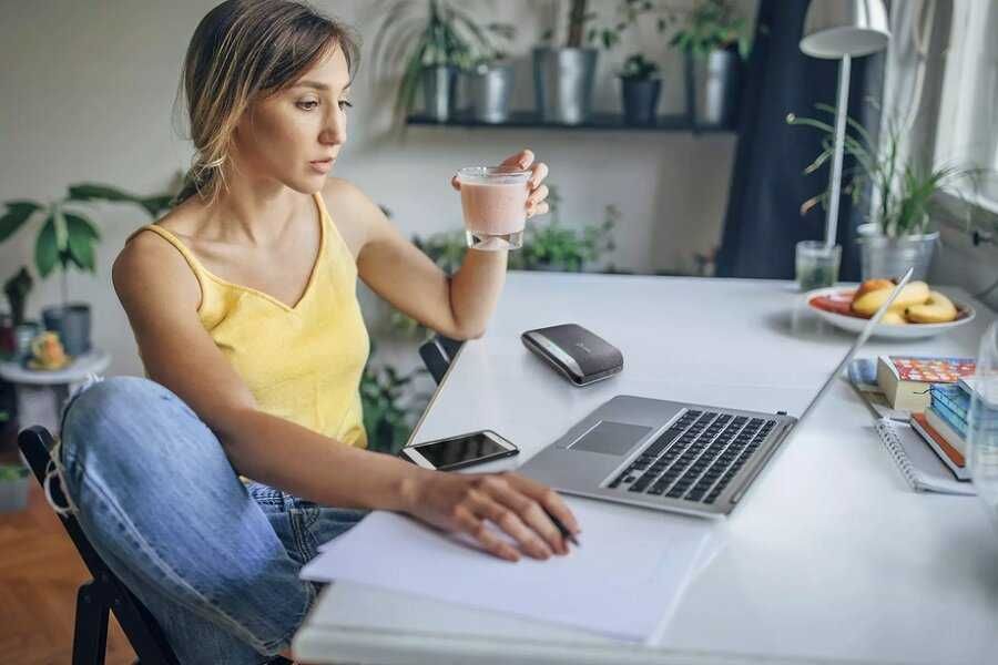 Cпикерфон Plantronics Poly Sync 40+