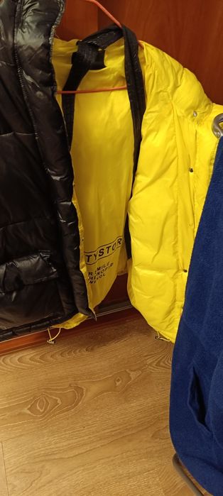 Куртки ...52 размера б/у