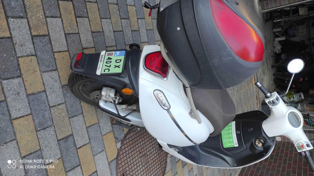 Sprzedam skuter elektryczny