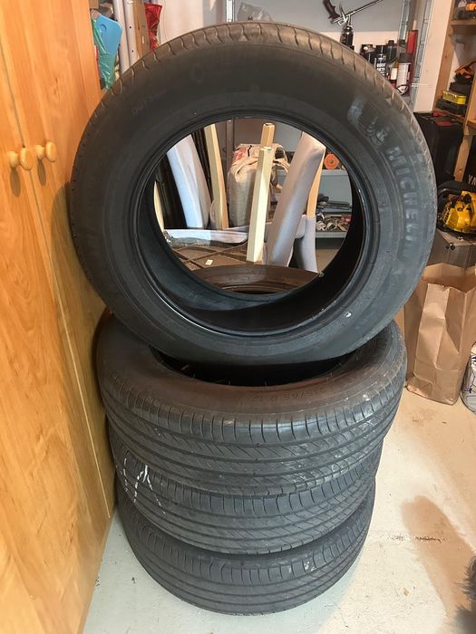 Opony MICHELIN  PRIMACY 215/65R 17