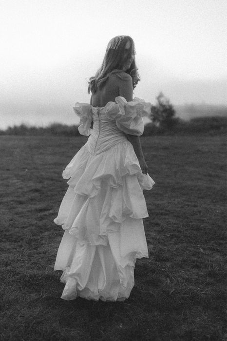 Весільна вінтажна сукня