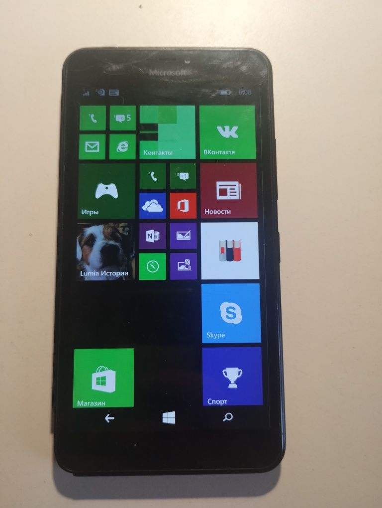 NOKIA lumia 640 XL